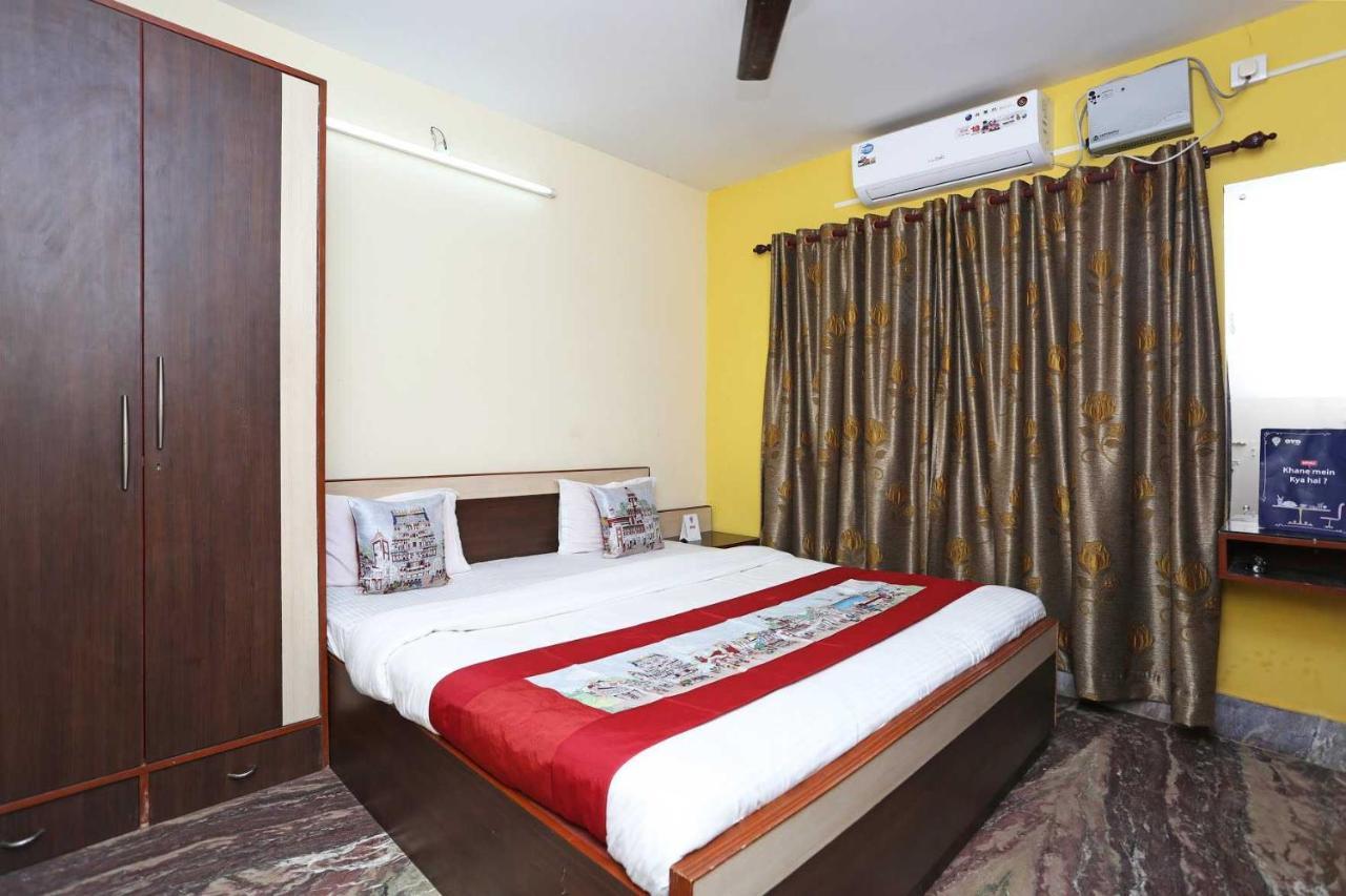 Hotel Oyo Royal Ruby Enclave à Purî Extérieur photo