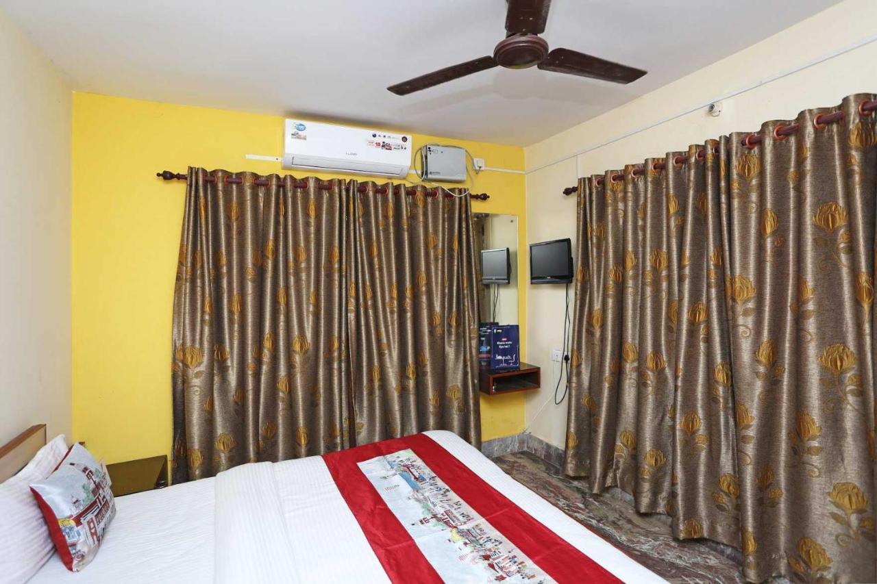 Hotel Oyo Royal Ruby Enclave à Purî Extérieur photo